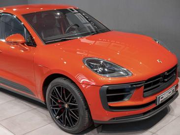Porsche Macan Electrique S — photo 25