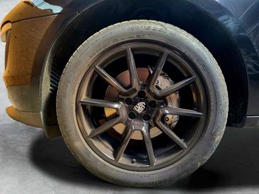 Porsche Macan S — photo 11