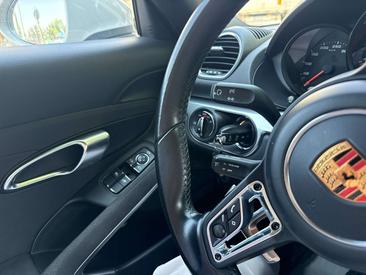 Porsche 718 GTS — photo 14