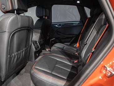 Porsche Macan Electrique S — photo 35