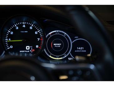 Porsche Panamera II E-Hybrid Edition 10 Ans — photo 36