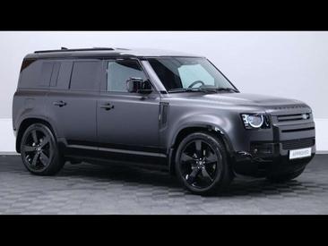 Land Rover Defender 110 D250 XDynamic SE Black — photo 3
