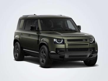 Land Rover Defender 110 D250 X-Dynamic SE PANO AHK Matrix Green — photo 8