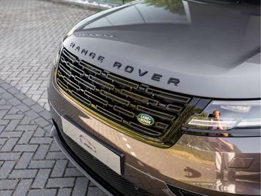 Land Rover Range Rover Velar Belgravia Edition PHEV 2.0 P400e AWD — photo 23