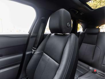 Land Rover Range Rover Velar Belgravia Edition PHEV 2.0 P400e AWD — photo 46