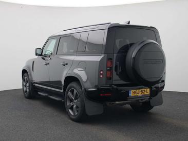 Land Rover Defender 110 X-Dynamic SE 2.0 P300e — photo 2