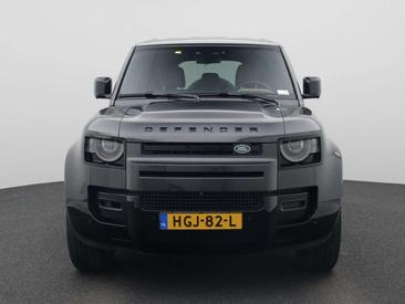 Land Rover Defender 110 X-Dynamic SE 2.0 P300e — photo 3
