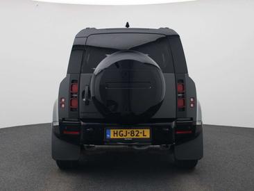 Land Rover Defender 110 X-Dynamic SE 2.0 P300e — photo 5