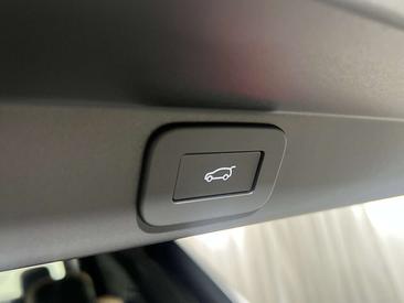 Land Rover Range Rover Sport Autobiography P550e PHEV AWD — photo 17