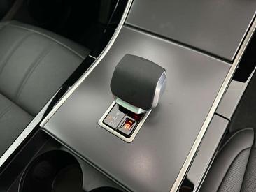 Land Rover Range Rover Evoque P160 S FWD Auto. 26.5MY Black — photo 12