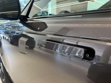 Land Rover Range Rover Velar P400E Belgravia Edition Grey — photo 6