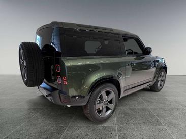 Land Rover Defender 90 X-Dynamic SE Awd 3.0d Mhev 200cv Auto — photo 2