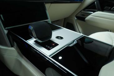 Land Rover Range Rover Autobiography 3.0 P550e — photo 19