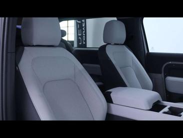 Land Rover Defender 90 D250 X-Dynamic SE Grey — photo 12