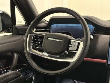 Land Rover Range Rover D350 — photo 9