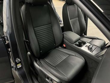 Land Rover Discovery Sport Dynamic HSE 1.5 P300e PHEV — photo 14