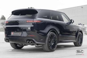 Land Rover Range Rover Sport 4.4 P635 SV Edition Two Black — photo 3