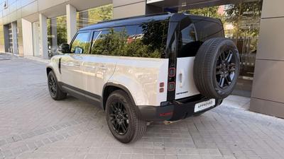 Land Rover Defender 110 Grey 3.0D L6 MHEV S AWD Aut. 250