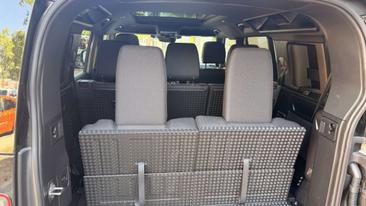 Land Rover Defender 110 Grey 3.0D L6 MHEV S AWD Aut. 250 — photo 13
