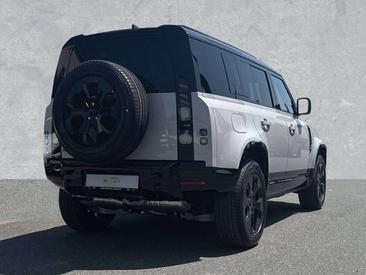 Land Rover Defender 110 D250 X-Dynamic SE Grey — photo 2