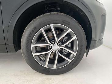 Land Rover Discovery Sport Black 2.0D TD4 MHEV S AWD Auto 163 — photo 9
