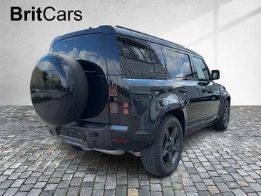 Land Rover Defender 110 D250 X-Dynamic SE MY26 360-CAM ACC Black — photo 4