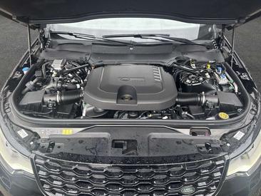 Land Rover Discovery Dynamic HSE Black D350 — photo 10