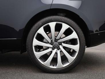 Land Rover Range Rover SV Convenience Pack 3.0 P550e SV PHEV — photo 12