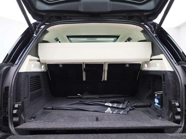 Land Rover Range Rover SV Convenience Pack 3.0 P550e SV PHEV — photo 13