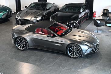 Aston Martin V8 Roadster — photo 4