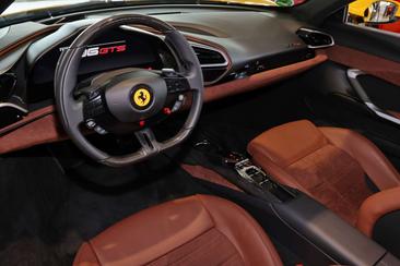 Ferrari 296 GTS — photo 7