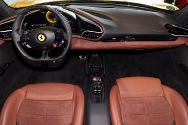 Ferrari 296 GTS — photo 8