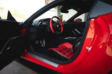 Ferrari 12 Cilindri — photo 10