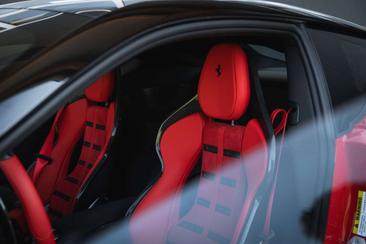 Ferrari 12 Cilindri — photo 11