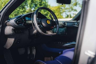 Ferrari 12 Cilindri — photo 12
