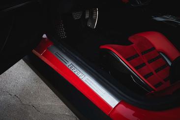 Ferrari 12 Cilindri — photo 12