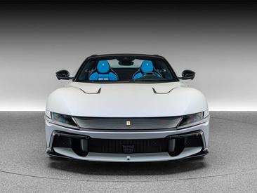 Ferrari 12 Cilindri — photo 11