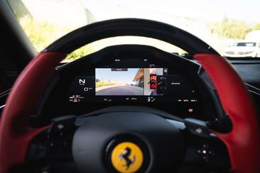 Ferrari 12 Cilindri — photo 14