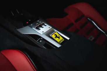 Ferrari 12 Cilindri — photo 15