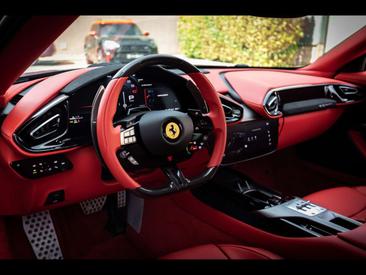 Ferrari 12 Cilindri — photo 11