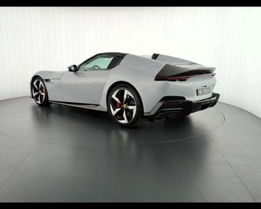 Ferrari 12 Cilindri — photo 11