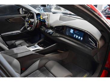 Ferrari Purosangue — photo 4