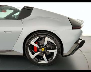 Ferrari 12 Cilindri — photo 16