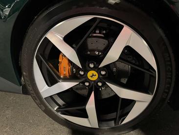 Ferrari 12 Cilindri — photo 8