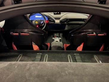 Ferrari 12 Cilindri — photo 12