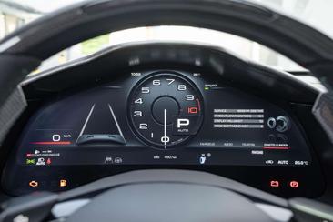 Ferrari 12 Cilindri — photo 23