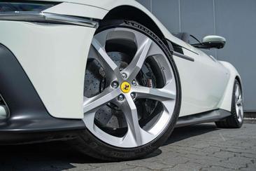 Ferrari 12 Cilindri — photo 42