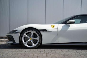 Ferrari 12 Cilindri — photo 43