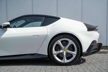 Ferrari 12 Cilindri — photo 45