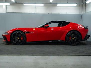 Ferrari 12 Cilindri — photo 6